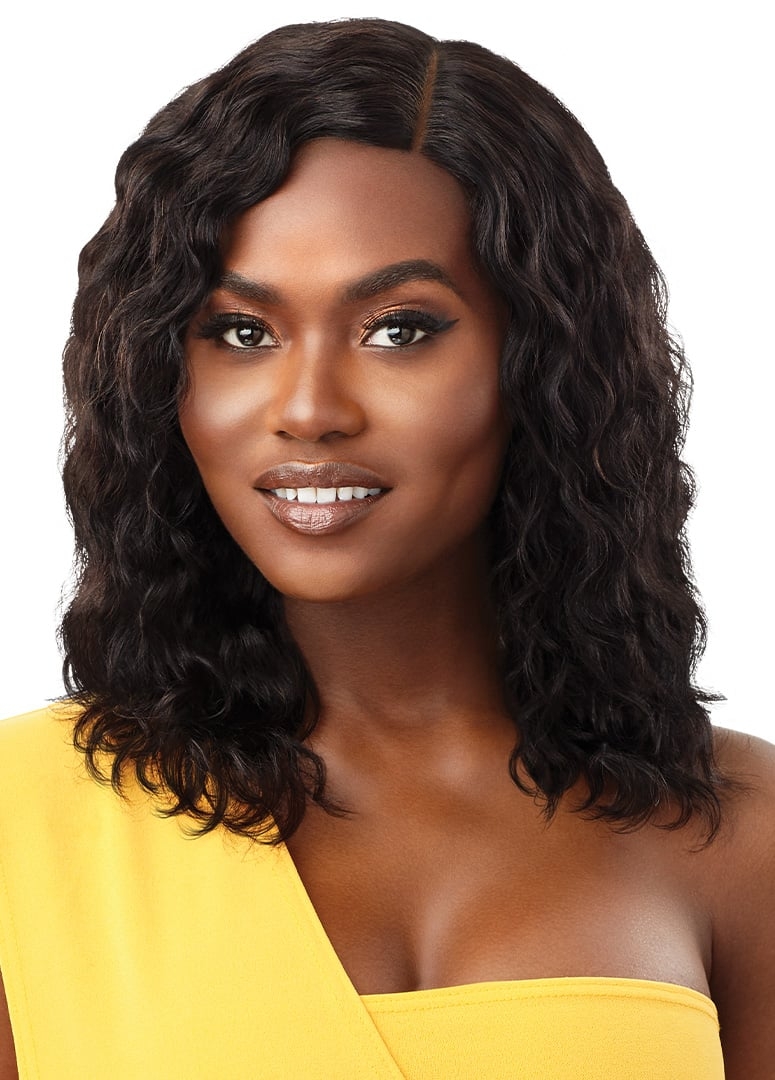 Image of Curly blunt cut 16 inch